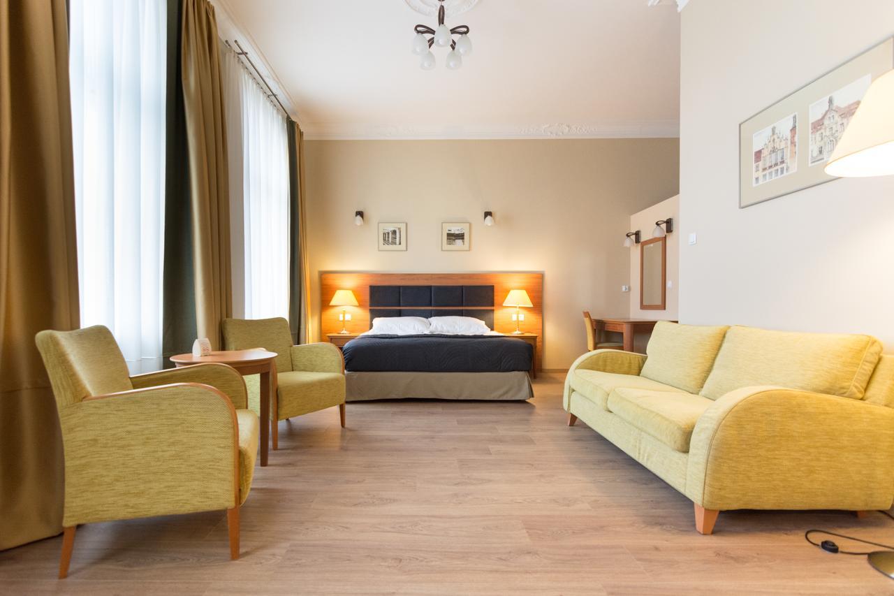 Brass Suites Łódź Esterno foto
