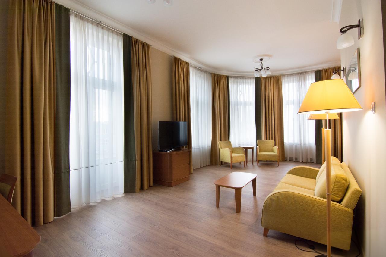Brass Suites Łódź Esterno foto