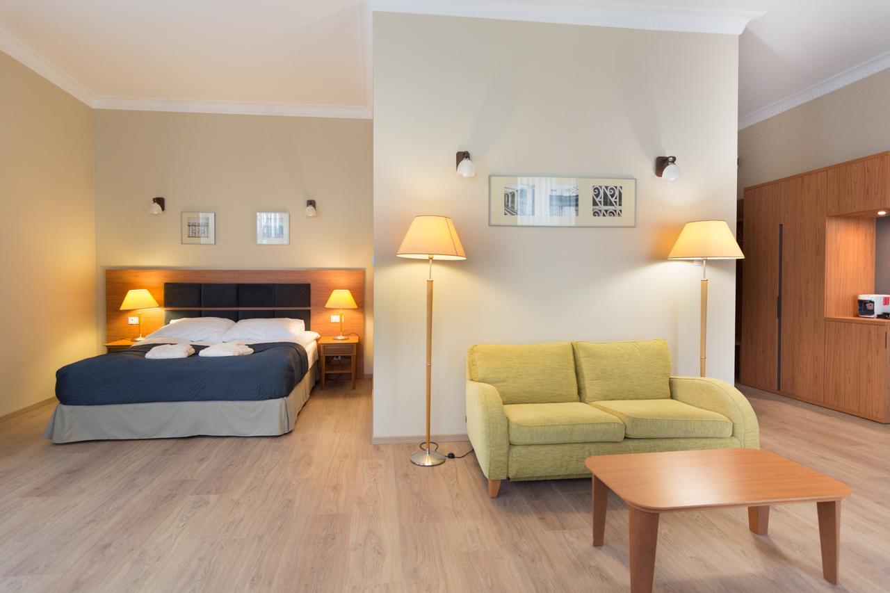 Brass Suites Łódź Esterno foto