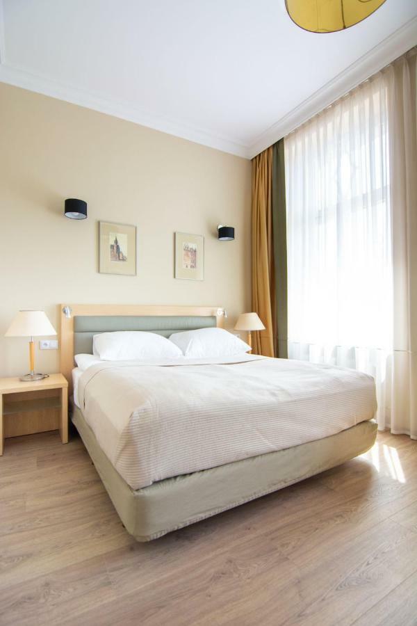 Brass Suites Łódź Esterno foto