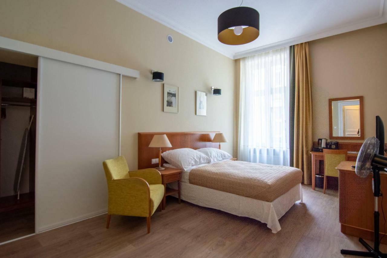 Brass Suites Łódź Esterno foto