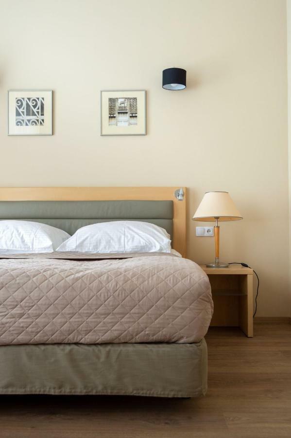 Brass Suites Łódź Esterno foto