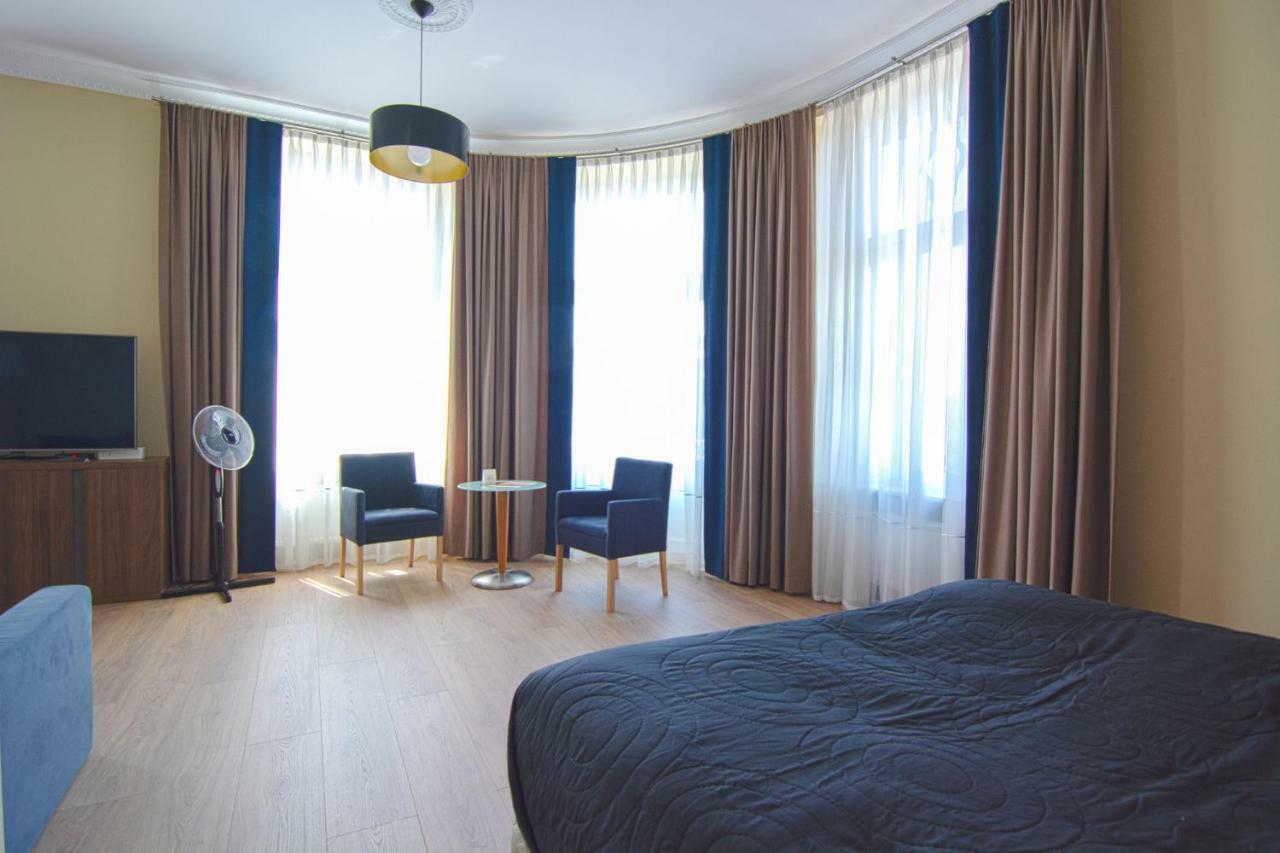 Brass Suites Łódź Esterno foto